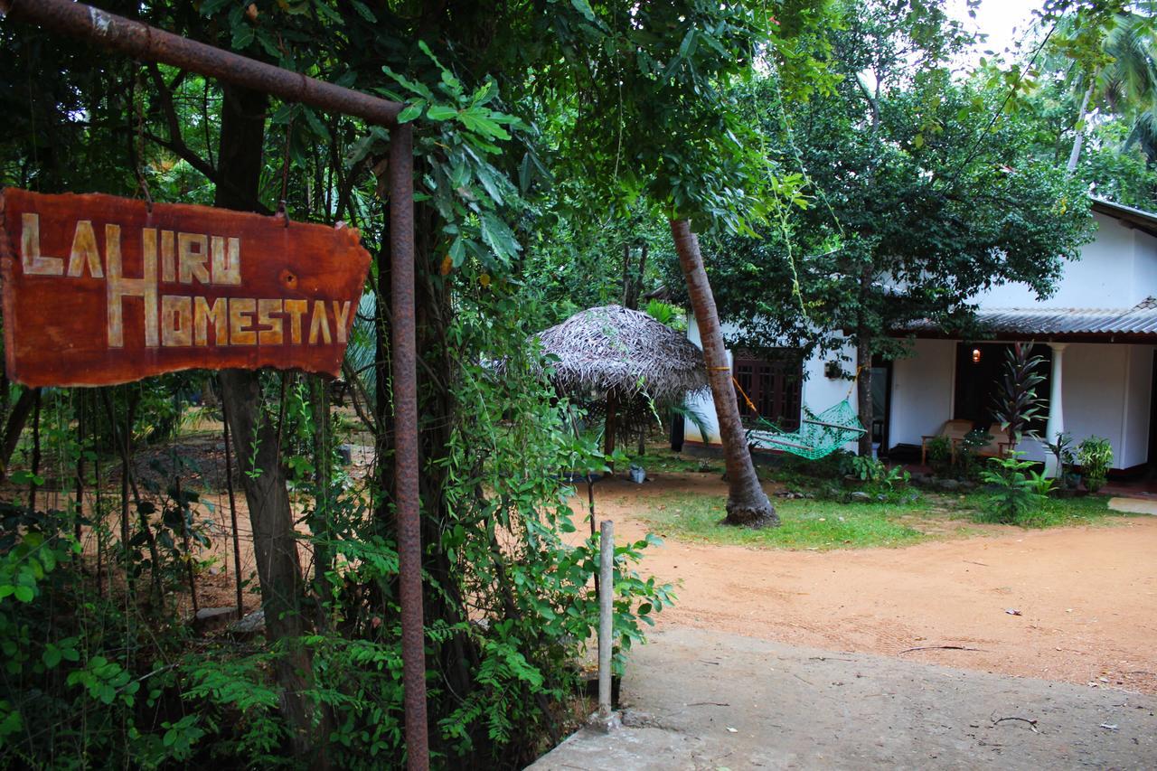 Sigiriya Lahiru Homestay Extérieur photo