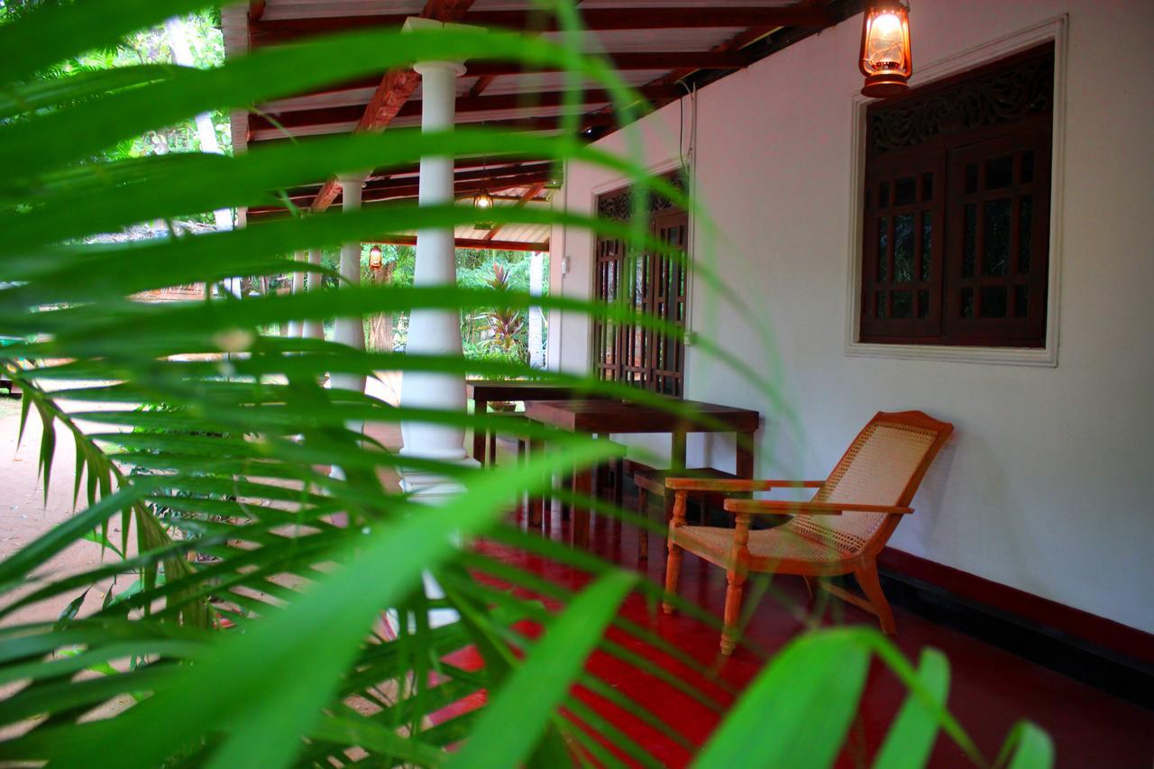 Sigiriya Lahiru Homestay Extérieur photo